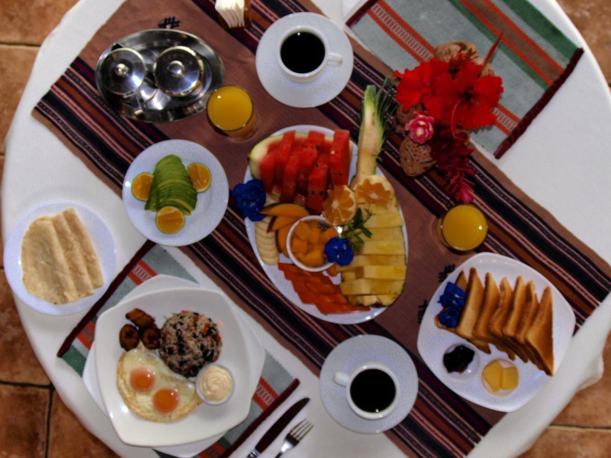 Hotel Roca Verde Beachfront Puntarenas Ngoại thất bức ảnh