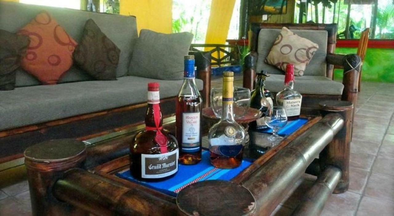 Hotel Roca Verde Beachfront Puntarenas Ngoại thất bức ảnh